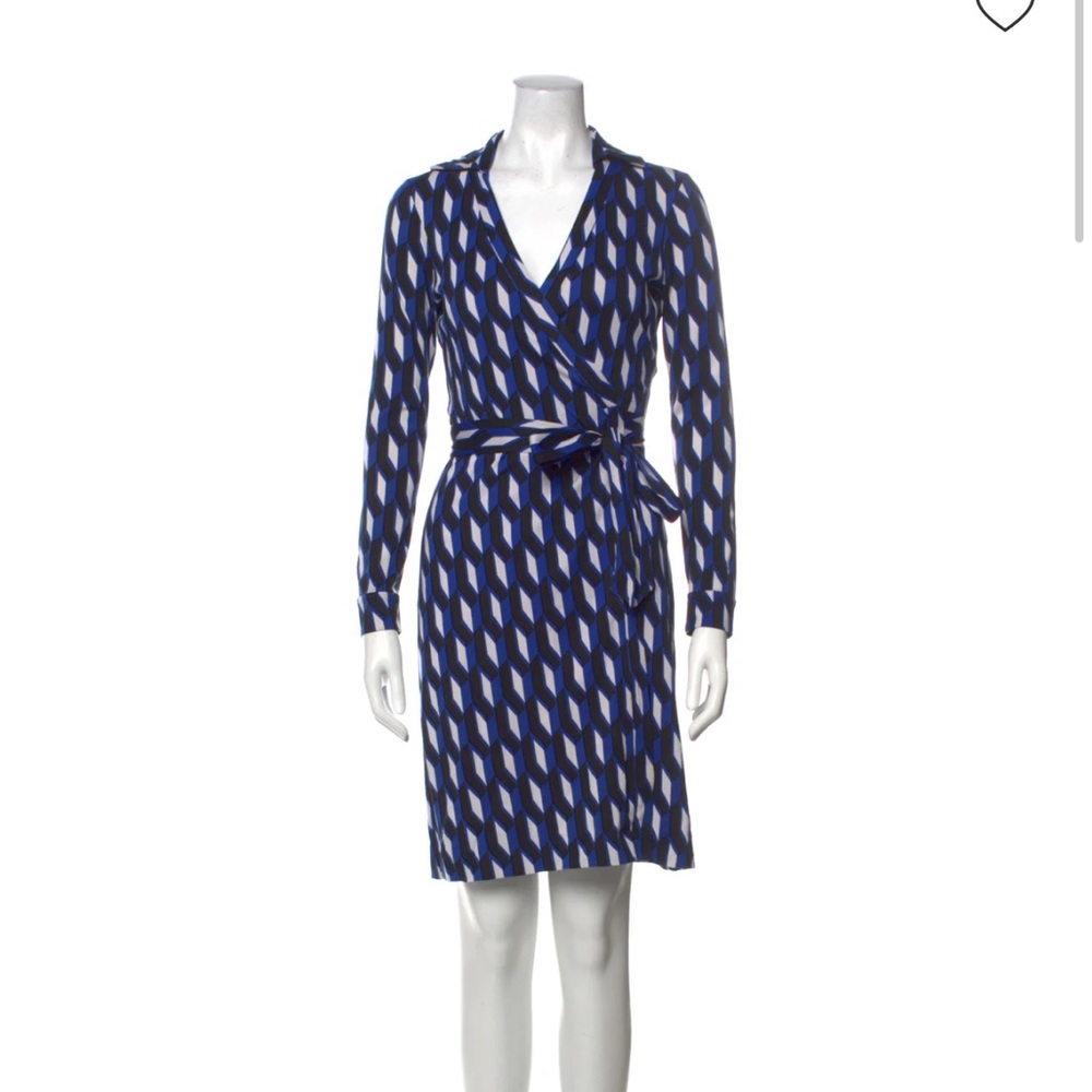 Elegant Blue Patterned Wrap Dress